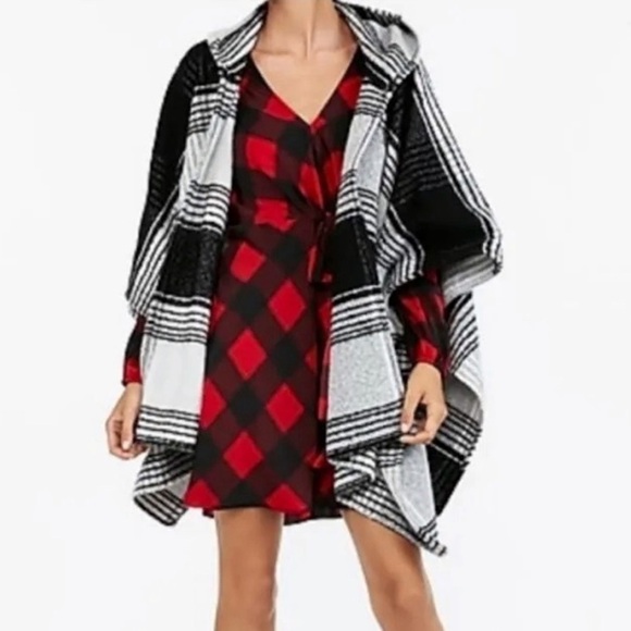 Express Hooded Open Front Poncho Womens One Size Plaid Cape Textured Drapey Warm - Picture 1 of 12